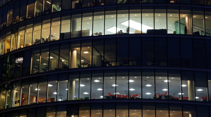 Una ricerca, 50% ambienti lavoro 10 volte più inquinato di esterni