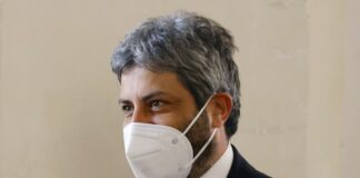 G8, Fico “20 anni fa Stato fallì ma istituzioni restano”