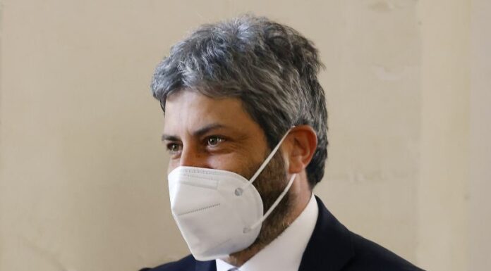 G8, Fico “20 anni fa Stato fallì ma istituzioni restano”