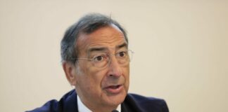 Sala “giusto obbligo vaccinale per gli insegnanti”