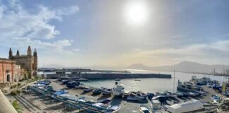 Vaccini, a Palermo camper dei medici Usca per i quartieri