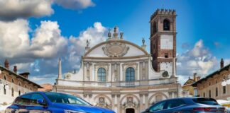 Renault, arriva Megane berlina E-Tech Plug-in Hybrid