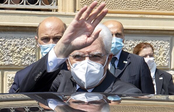 Mattarella “Grato a tutti gli italiani per gli auguri e l’affetto”