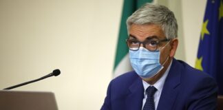 Brusaferro “Vaccino metodo più efficace per convincere i no vax”