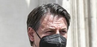 Tunisia, Conte “Prevalga dialogo, sosterremo iniziative per Paese”