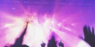 Green Pass, Toti “Discoteche discriminate, riaprirle con seconda dose”