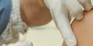 Vaccino, Aifa approva Moderna per la fascia di età 12-17