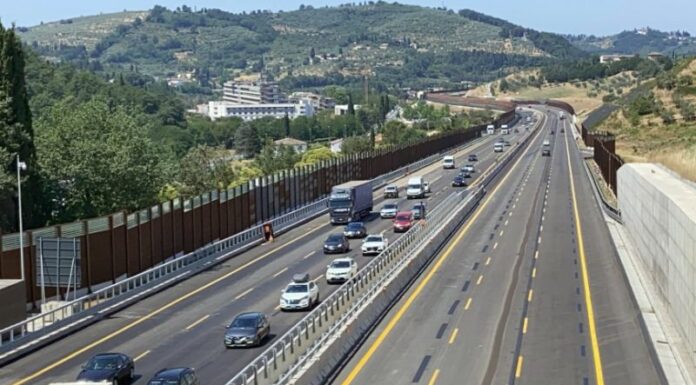 Sulla A1 aperta terza corsia tra Firenze sud e Incisa