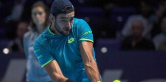 A Londra Berrettini vola in semifinale, Federer crolla
