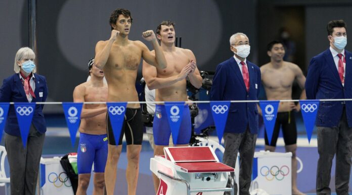 Nuoto, bronzo Italia nella 4×100 mista uomini
