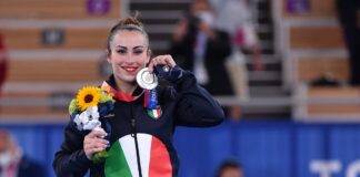 Ginnastica, argento Vanessa Ferrari nel corpo libero