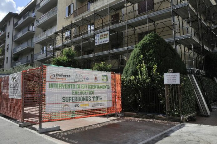 VISITA AL PRIMO CONDOMINIO CHE HA USUFRUITO DEL SUPERBONUS AL 110%