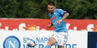 Napoli soffre ma vince in rimonta, 2-1 al Wisla Cracovia