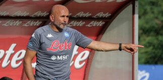 Napoli soffre ma vince in rimonta, 2-1 al Wisla Cracovia