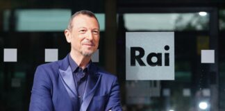 Tris di Amadeus, condurrà anche l’edizione 2022 del Festival di Sanremo