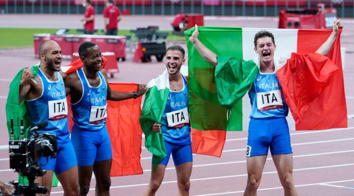 Vola la staffetta 4×100, storico oro azzurro