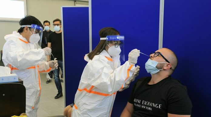 Covid, negli ultimi 45 giorni 69,2% tamponi positivo a variante delta