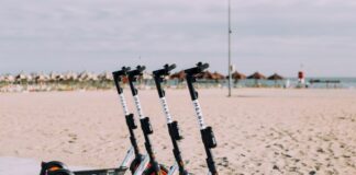 I monopattini elettrici di Helbiz arrivano a Ostia