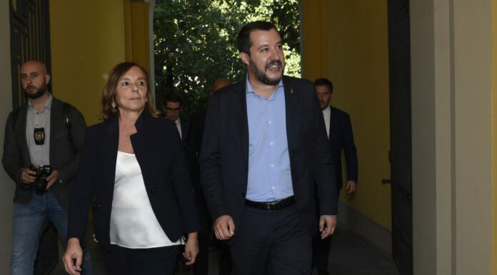 Lamorgese “Arrivare a sintesi su Ius Soli”, Salvini “Pensi a scafisti”