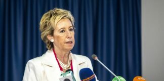 Vaccino, Moratti “Unità mobili nelle località turistiche lombarde”