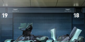 Aston Martin Valkyrie Spider, l’esperienza da F.1 su strada