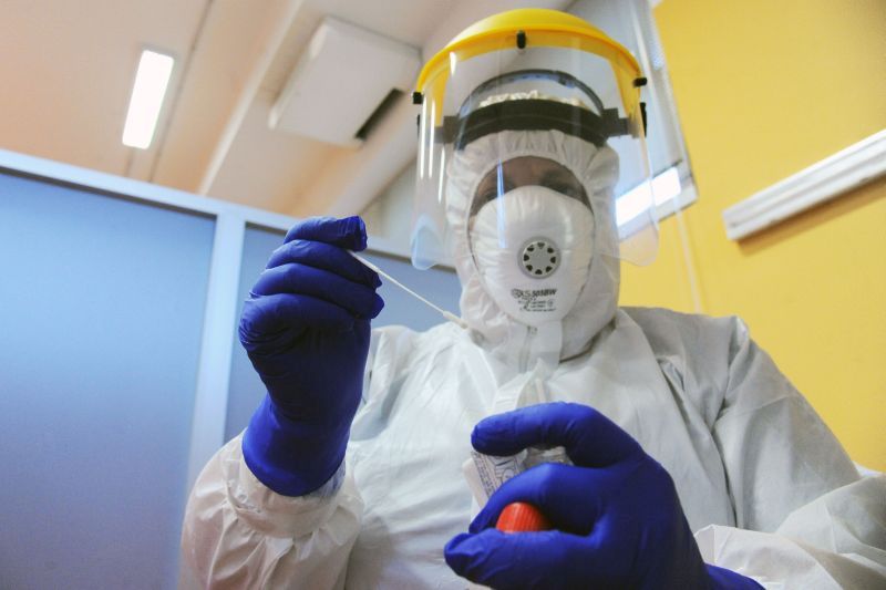 Scuola, il Ministero precisa "Nessun tampone gratis ai no vax" Agenzia di stampa Italpress - Italpress
