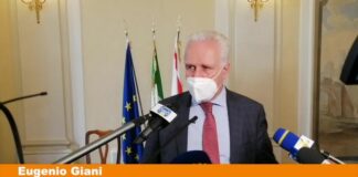 Vaccino, dosi a migranti e senzatetto in Toscana