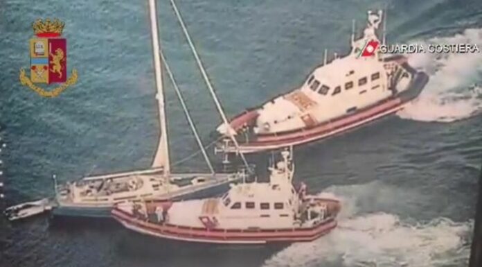 Preparavano ingresso di pericolosi clandestini in Italia, due arresti