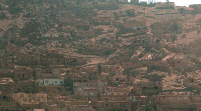 Afghanistan, atterrato a Fiumicino volo rimpatrio italiani da Kabul