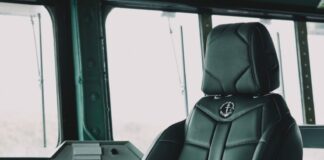 Sedile progettato da DS per comandante portaerei “Charles De Gaulle”