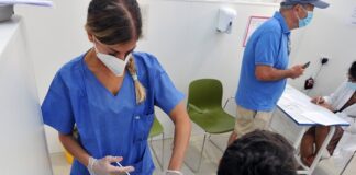 Vaccino, open day in Molise con forte affluenza under 16