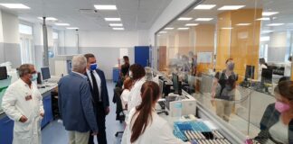 Liguria, Toti “Oltre mille dosi vaccino somministrate alla open night”