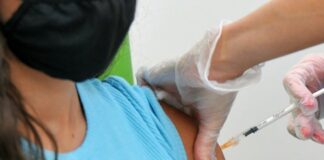 Vaccino, Sbarra “Sì all’obbligo, fare chiarezza subito”