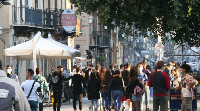 Covid, dal 30 agosto la Sicilia in zona gialla