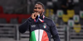 Bronzo Conyedo nella lotta libera 97 kg, Italia 39 medaglie