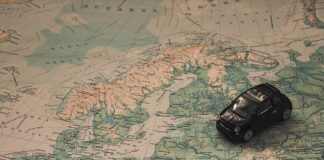 Come controllare l’auto prima di un viaggio controllare l'auto prima di un viaggio