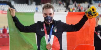 Ciclismo, bronzo di Elia Viviani nell’omnium
