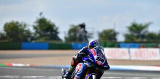 Razgatlioglu fa tripletta in Francia, Rea si arrende