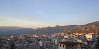 Auto in un burrone, muore 18enne nell’Agrigentino