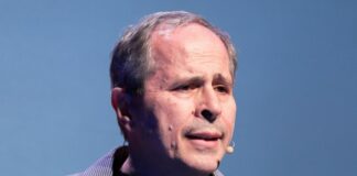 Crisanti “Senza adesione adeguata a vaccinazione valutare obbligo”