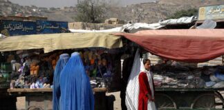 Afghanistan, i talebani vietano alle donne di fare sport