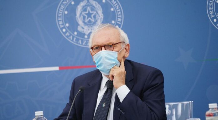 Bianchi “Senza mascherina a scuola se tutti vaccinati è un obiettivo”