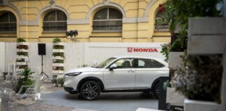 Honda HR-V e:HEV Full Hybrid, il nuovo SUV coupè