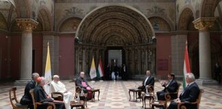 Papa Francesco incontra Orban. “Mantenere radici senza arroccamenti”