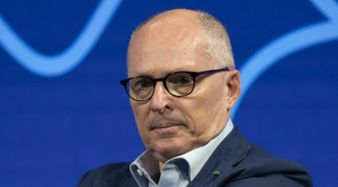 Ricciardi “In sicurezza con 90% vaccinati e green pass al lavoro”