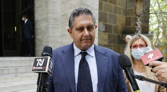 Green Pass, Toti “La libertà è evitare il lockdown”