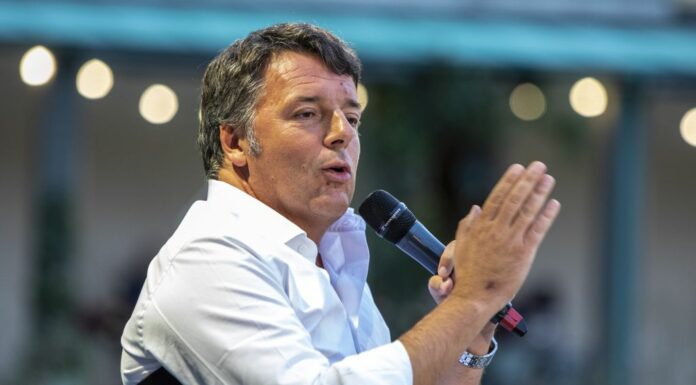 Green pass, Renzi “Basta privilegi per i parlamentari”