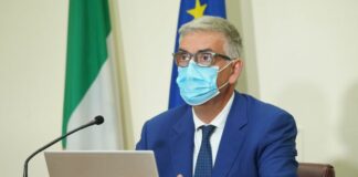 Covid, Brusaferro “Curva cala, in Italia circolazione più contenuta”