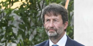 Franceschini “Napoli diventi sede festival omaggio a Pino Daniele”