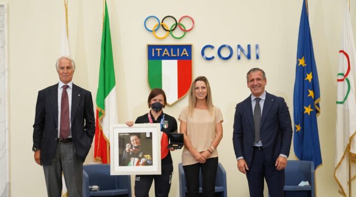 Malagò e Vezzali festeggiano il trionfo olimpico della Pesistica